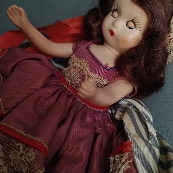 Nancy Ann Storybook Doll "Nellie Bird" 6 " - Picture 4 of 11
